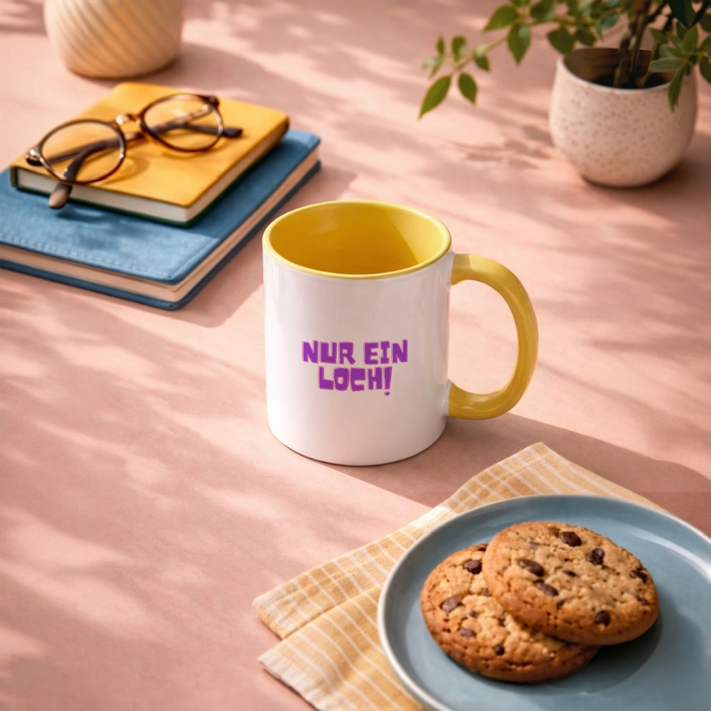 Nur ein Loch! | Kink Fetish Pride Tasse zweifarbig - Weiß/Gelb