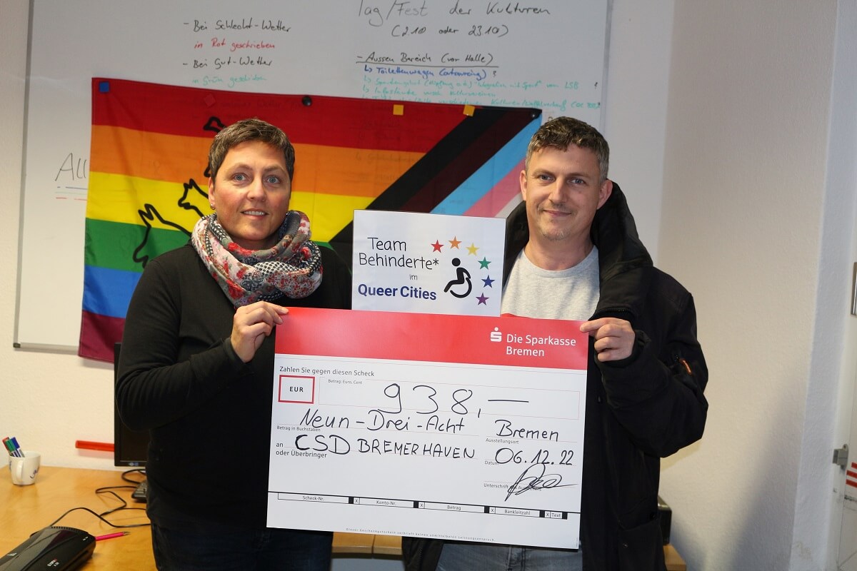 Wir haben 938 Euro für den CSD Bremerhaven gesammelt