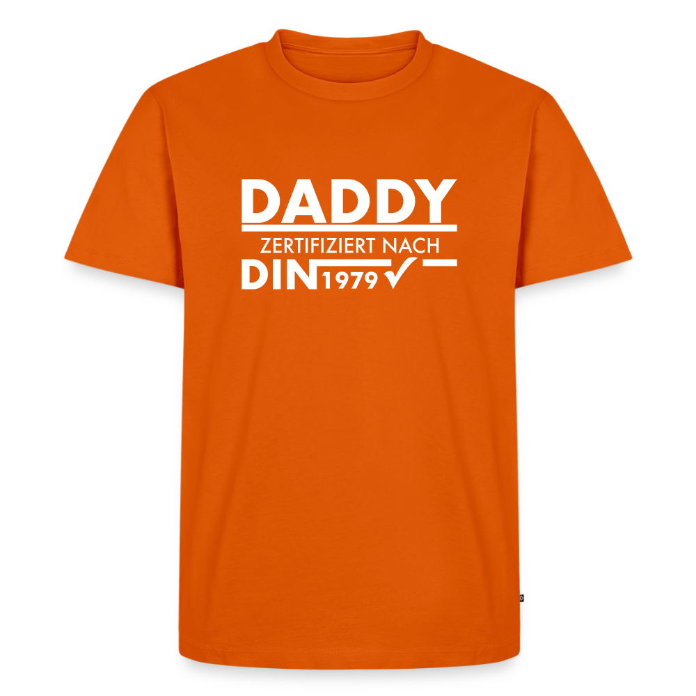 Personalisiertes „Daddy Zertifiziert“ T-Shirt – Nach DIN-Norm [Jahr] - Orange 