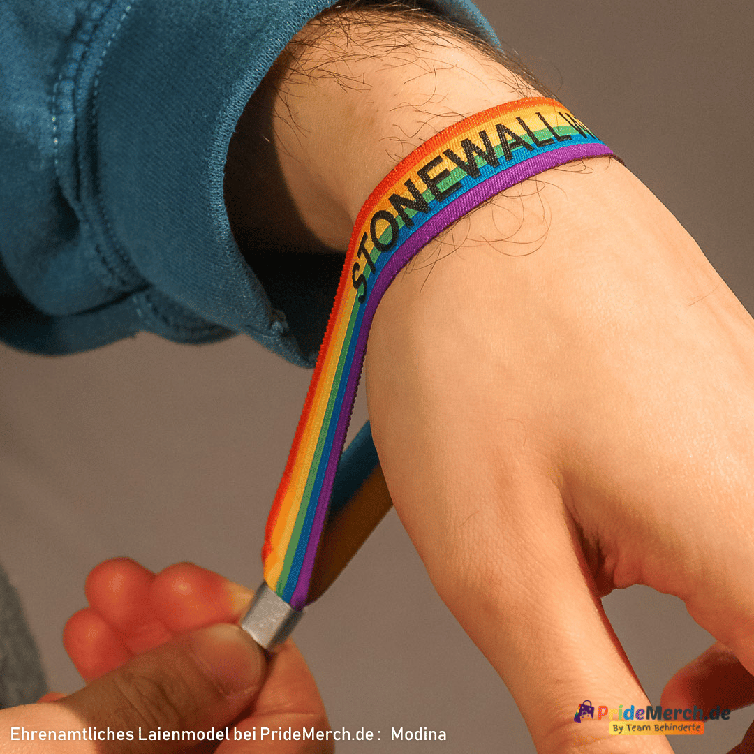 "Stonewall was a Riot" Armbändchen