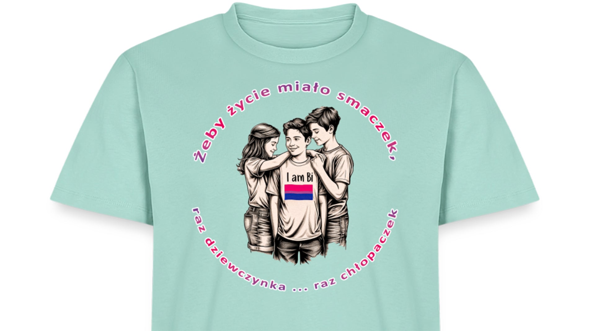 Großformatiges Bannerbild eines mintgrünen T-Shirts mit dem Bisexual Pride Design. Die künstlerische Skizze dreier Personen und die kreisförmige, pinke Typografie des polnischen Spruchs „Żeby życie miało smaczek“ setzen ein starkes Zeichen für Bi-Sichtbarkeit und queeren Humor.