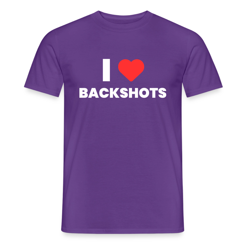 Violettes T-Shirt, sauber freigestellt für den Onlineshop. Der plakative Aufdruck zeigt die humoristische Verschmelzung von romantischer Herzform und einer eindeutigen sexuellen Punchline.