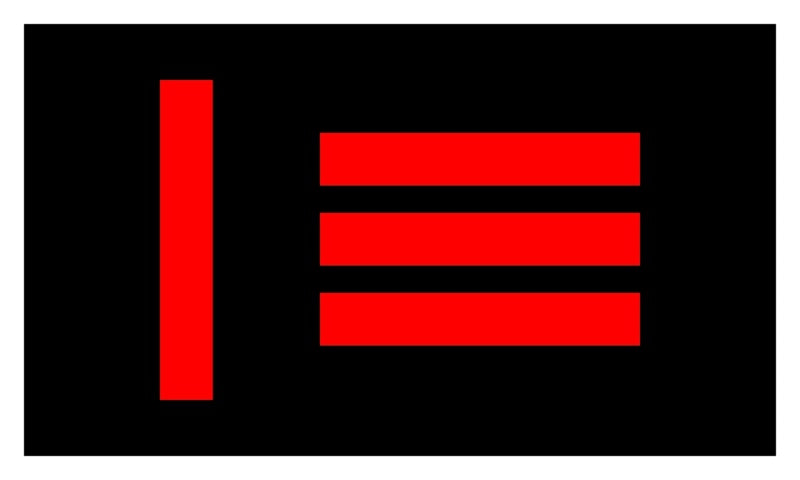 Digitale Vollbild-Grafik der Master/Slave-Pride-Flagge. Auf einem vollflächig schwarzen Hintergrund befindet sich ein geometrisches, rotes Symbol. Es besteht aus einem massiven vertikalen Balken auf der linken Seite, neben dem rechtsbündig drei gleich dicke, horizontale rote Streifen exakt übereinander angeordnet sind.