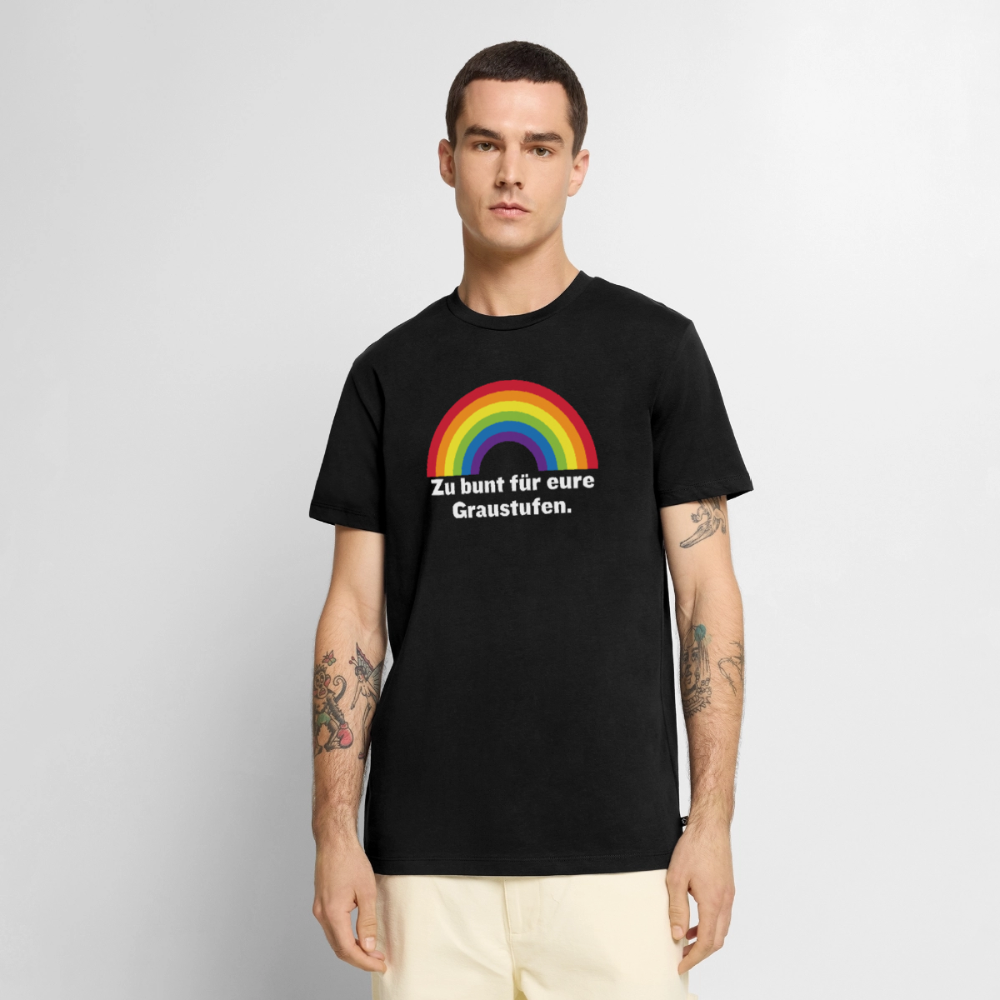 Männliches Modell trägt das Zu bunt für eure Graustufen Pride T-Shirt in Schwarz mit Regenbogen.