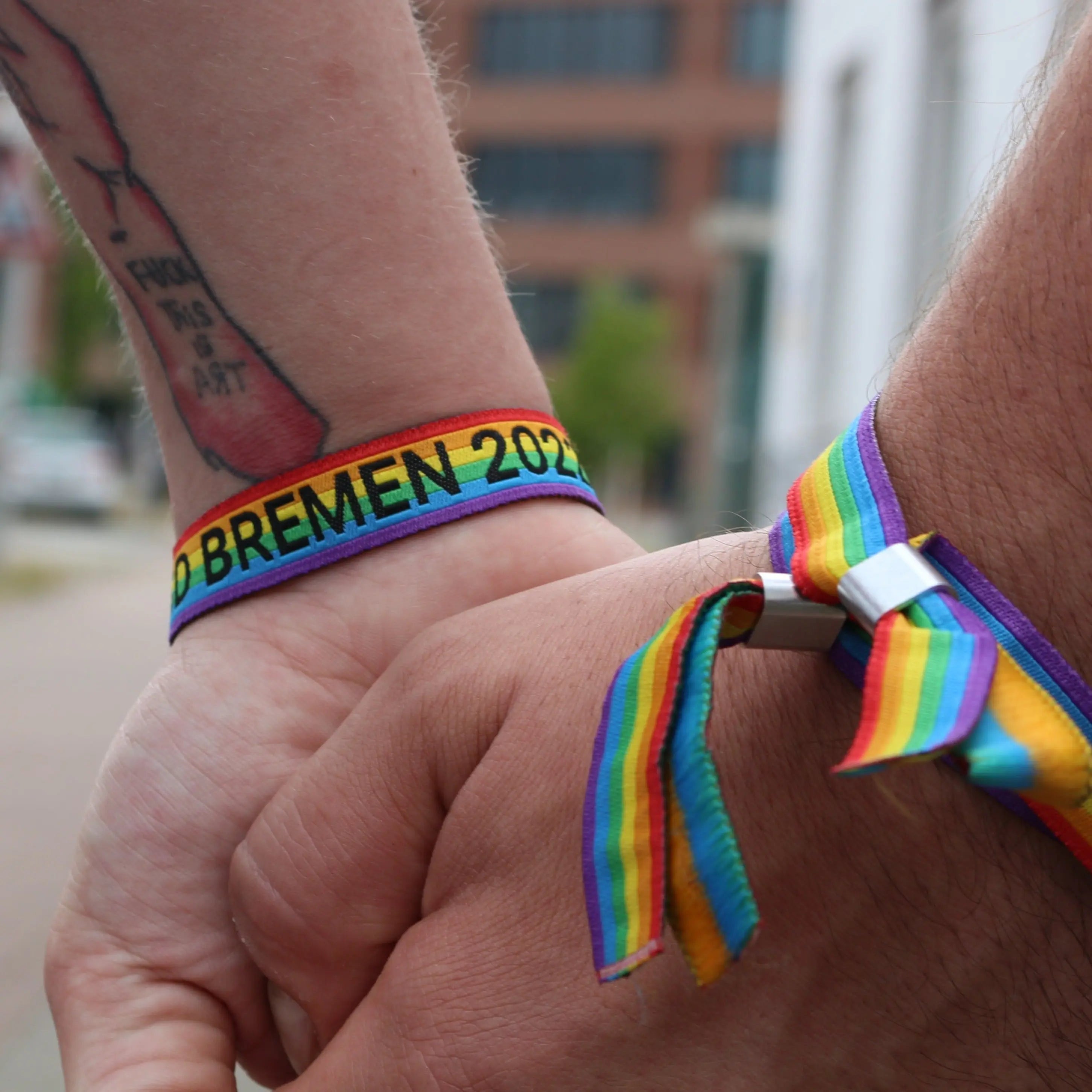 Pride-Armband des CSD Bremen 🌈 (Stoffarmband) - PrideMerch.de - Team Behinderte im Queer Cities e.V.